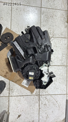 RENAULT CLİO 5 ÇIKMA ORJİNAL KALORİFER KUTUSU 272705869R BDÇ