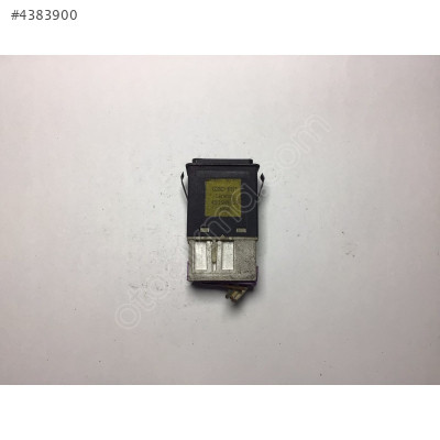 Audi A4 Sis Lambası Anahtarı