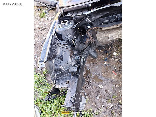 AUDİ TT SAĞ ŞAŞE PODYA KESME ORJİNAL 1999 VE 2005