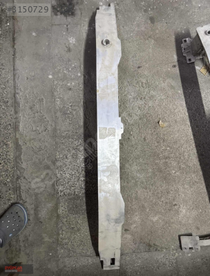 BMW F30 ÖN TAMPON DEMİRİ ORJİNAL EYUPCAN OTO'DA