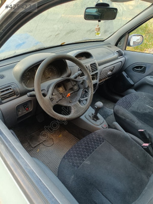 Clio 2 torpido göğüs airbag