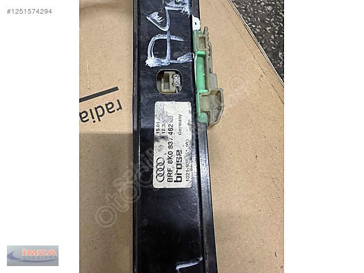 8K0837462 AUDİ A4 SAĞ ÖN CAM MEKANİZMASI