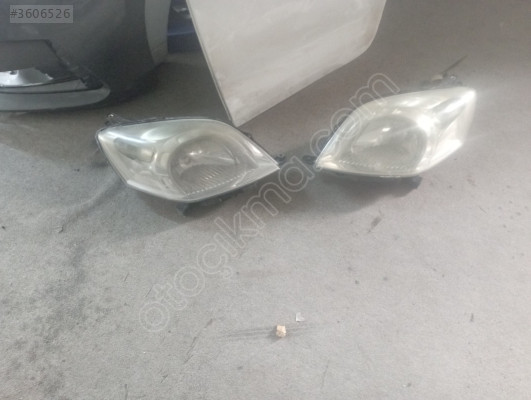 2019 model Fiat Fiorino sağ sol far
