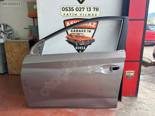 HYUNDAİ İ20 SOL ÖN KAPI ORJİNAL GRİ