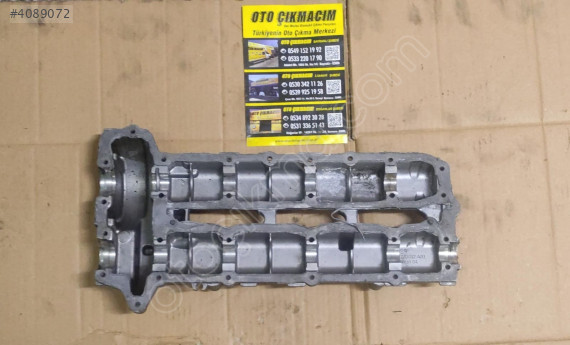 W166 Mercedes ML Eksantrik Üst Kapağı - A6420101930