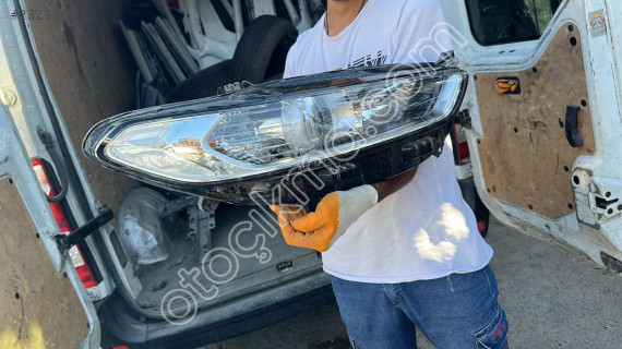 FORD MONDEO SAĞ ÖN FAR ORJİNAL ÇIKMA