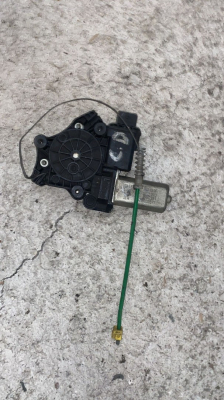 OPEL CORSA D SAĞ ÖN CAM MOTORU.OTO ERKAN ÜNYE