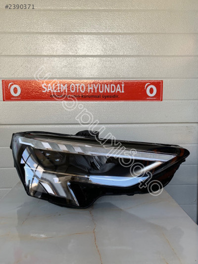 AUDİ A3 2020-2023 SAĞ FAR ÇIKMA YEDEK PARÇA