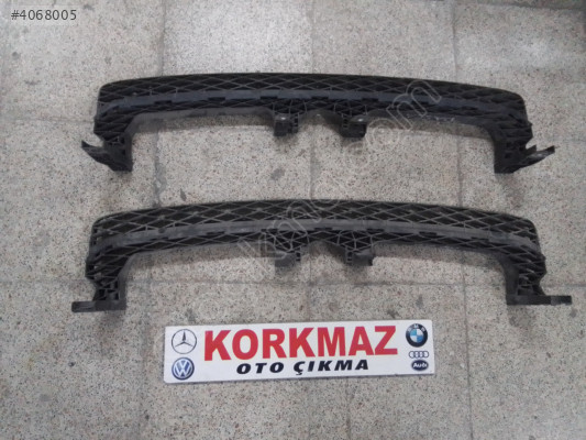 VOLKSWAGEN PASSAT B7 ÖN TAMPON BRAKETI
