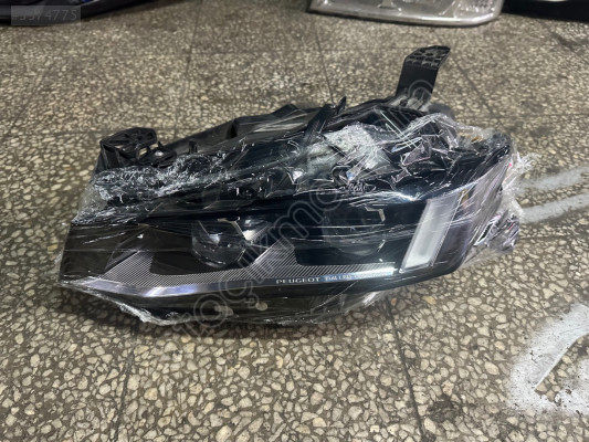 PEUGEOT 508 ön sol far