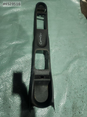 OPEL COMBO 2007 ÇIKMA ORİJİNAL ORTA KONSOL