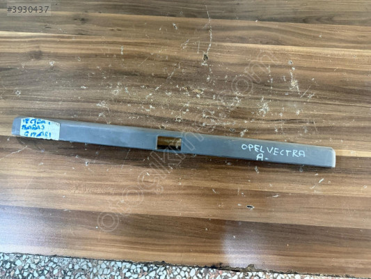 OPEL VECTRA A BAGAJ ÇITASI , OPEL VECTRA A BAGAJ PLAKALIĞI 88-95