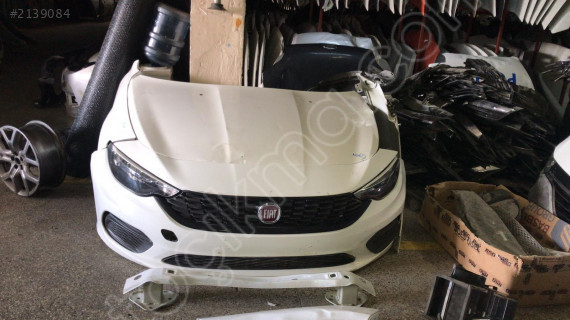 Fiat Egea sağ sol ön far kaput -panjur - sis kapak