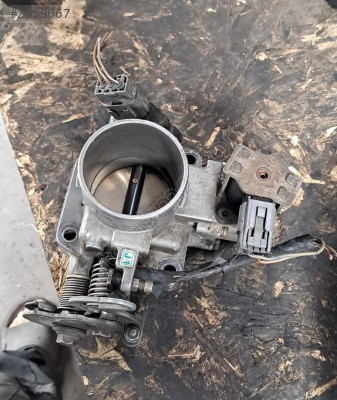 Mazda 626 J1 Gaz Kelebeği