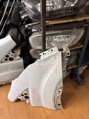 Transit sağ ön çamurluk