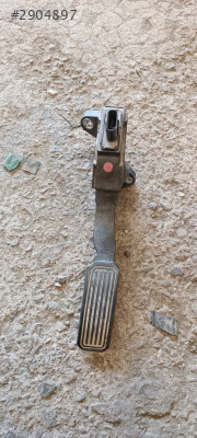 Toyota Verso gaz pedalı
