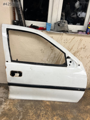 Opel Vectra B kasa çıkma orjınal ön sağ kapı