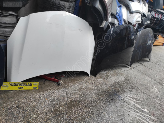 İNSİGNİA KAPUT PANEL TAMPON FAR