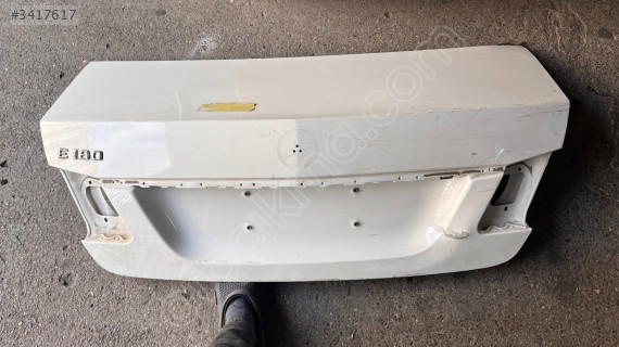MERCEDES W212 KASA E SERİSİ BAGAJ KAPAĞI ORJİNAL ÇIKMA