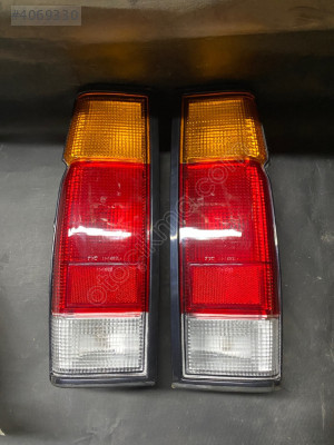 Nissan Pick Up stop lambası