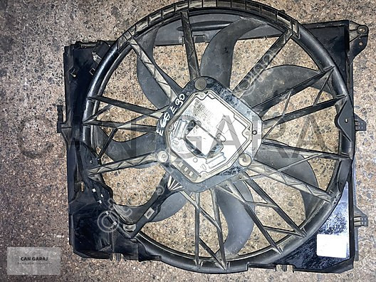 17427522055 BMW E60 E90 Radyatör Fanı