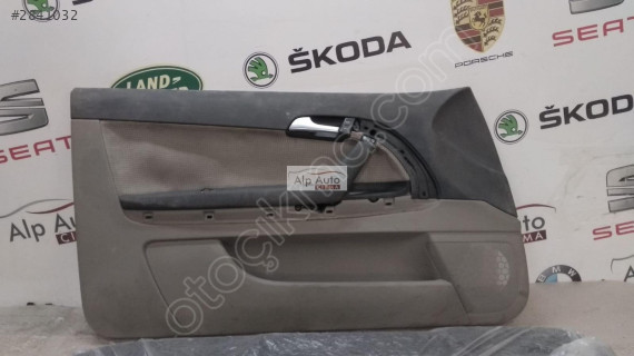 AUDİ A3 ORJİNAL SOL ÖN KAPI DÖŞEMESİ