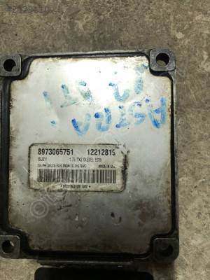 OPEL CORSA 1.7 DİZEL MOTOR BEYİNİ ÇIKMA ORJİNAL 12212819