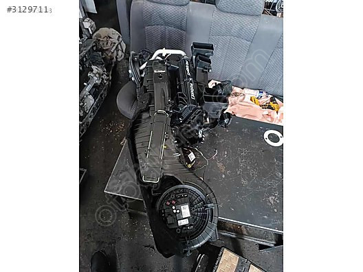 MERSEDES C 200 W 2005 KASA KLİMA KAZANI