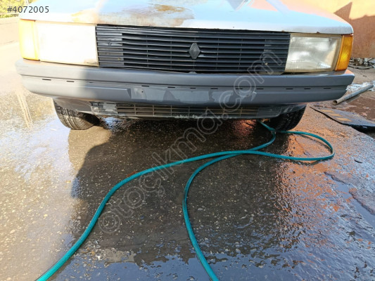 Renault 9 ön tampon farlar