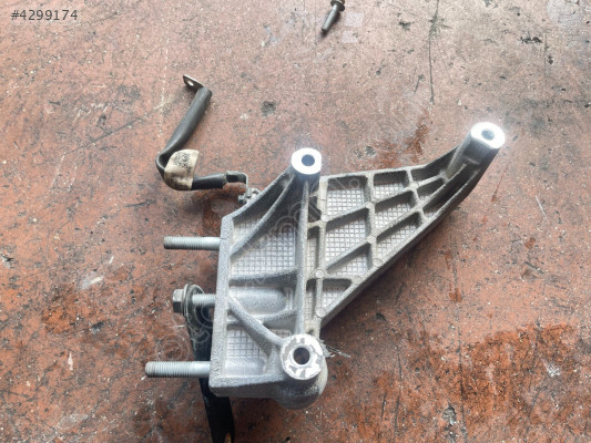 MG HS 1.5 MOTOR KULAĞI 2022 MODEL