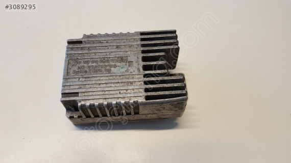 Mercedes CLK 203 208 210 BEYİN FAN ELEKT. SANZ. KUMANDA A0205451