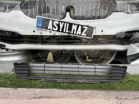 TOYOTA COROLLA TAMPON IZGARASI ORJİNAL