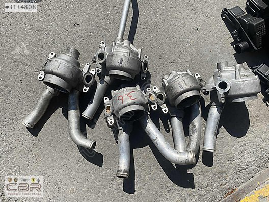 PORSCHE PANAMERA 4.8/3.6 TERMOSTAT YUVASI 9481061602R