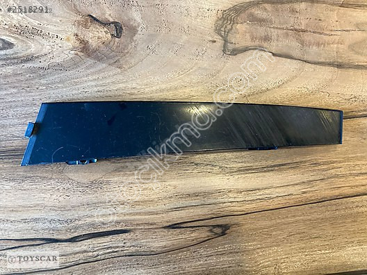Vw Passat B6 Sağ Ön Kapı Direk Dış Kaplaması Orjinal 3C48379