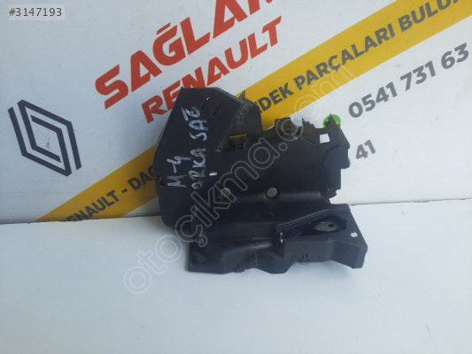 Megane 4 Orijinal Çıkma Sağ Arka Kapı Kilidi 825023014R