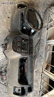 Mercedes Benz ML 400 ön göğüs dolu set