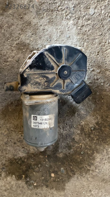 13182340 opel corsa d ön silecek motoru