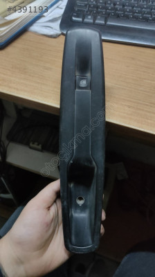 Renault Fluence sağ ön kapı cam düğmesi