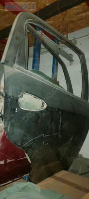 Fiat Punto sag arka kapı