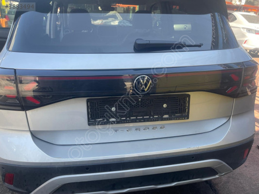 VOLKSWAGEN T-CROSS ARKA TAMPON DOLU