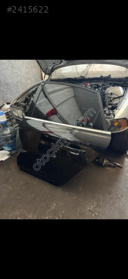 AUDİ A4 SOL ARKA KAPI SİYAH