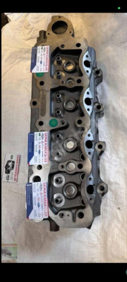Land Rover Defender 2.5 Silindir Kapağı