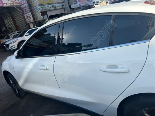 Ford Focus 2024 Çıkma Sol Arka Kapı