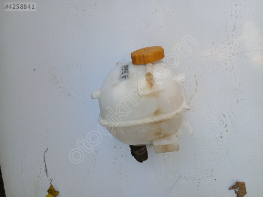 Opel vectra c su bidonu