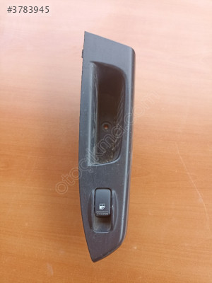 Hyundai Getz Sağ Arka Kapı Cam Açma Düğmesi