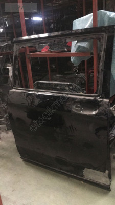 Mercedes Vito W447 Modeli İçin Sağ Sürgülü Kapı Parçası