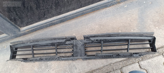 BMW 5 SERİ G30 LCI ÇIKMA ÖN TAMPON HAVA MASKESİ