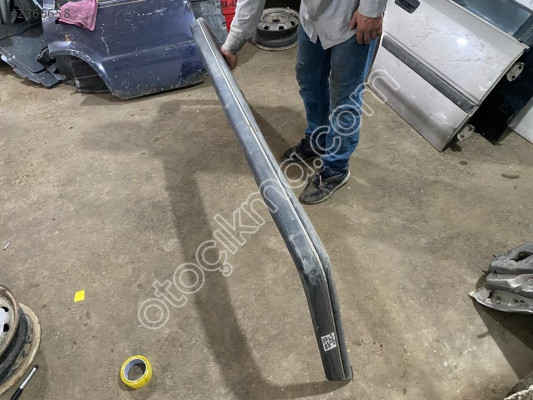 MİTSUBİSHİ LANCER ARKA TAMPON 1990 MODEL ORJİNAL ÇIKMA