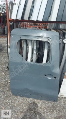 RENAULT EXPRESS SAĞ SÜRGÜLÜ KAPI ORİJİNAL ÇIKMAA