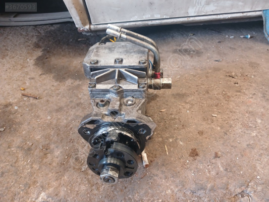 FORD CONNECT 75 PS MAZOT POMPASI ÇIKMA